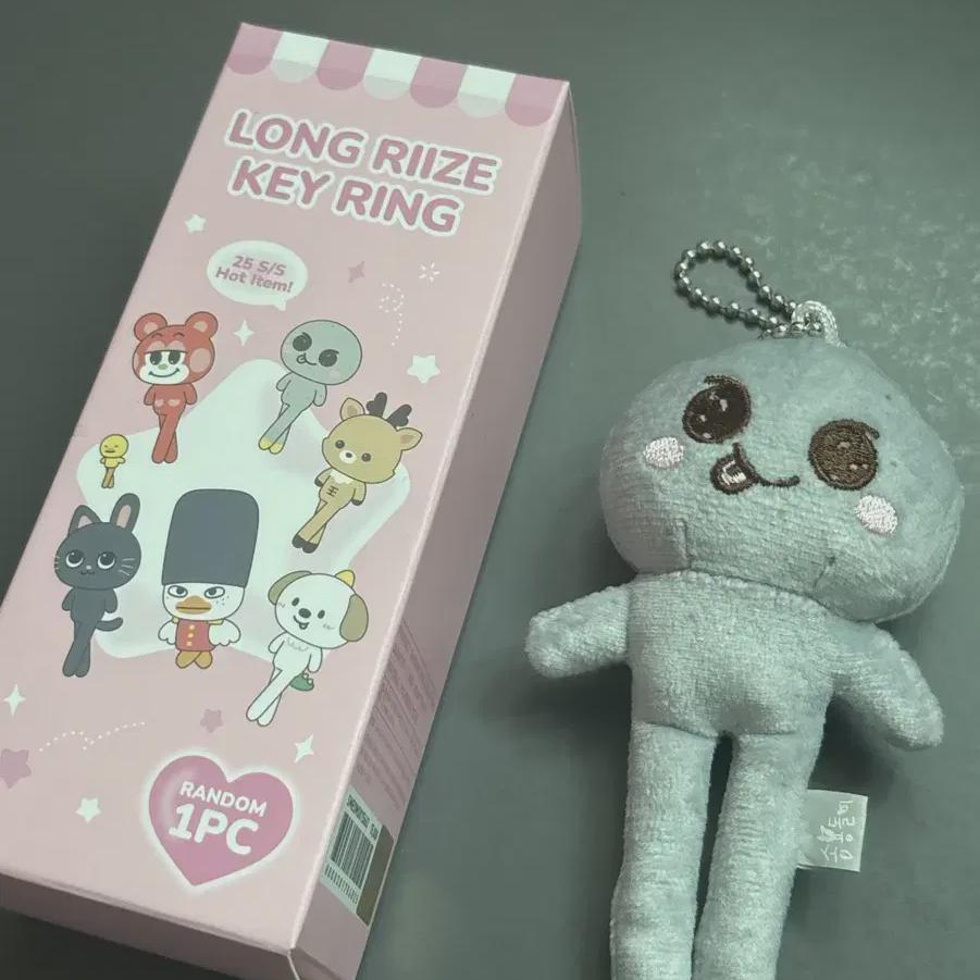 

RIIZE Всплывающий магазин Кукла-завихрение с длинными ногами Брелок