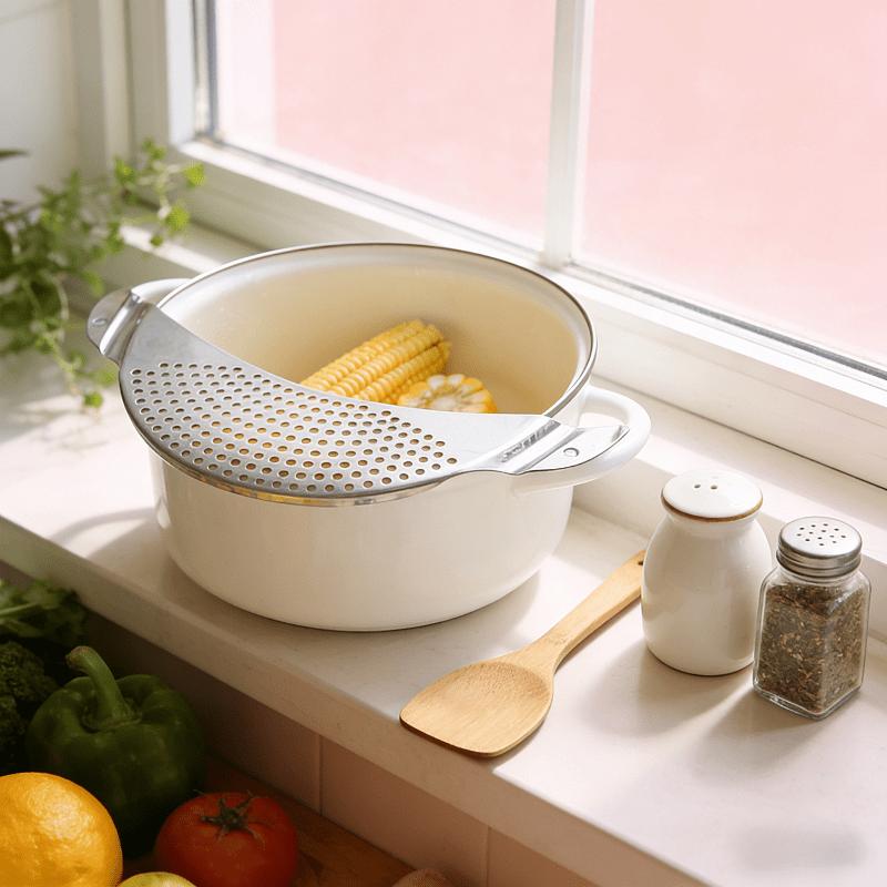1 Stainless Steel Kitchen Filter with Handle, Food-grade, Sturdy and Durable with Minimal Deformation. 1pc