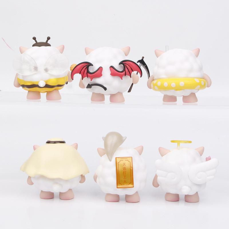 Adorable Capybara Model Figures Pvc Material With Anime Features And Cake Decoration
