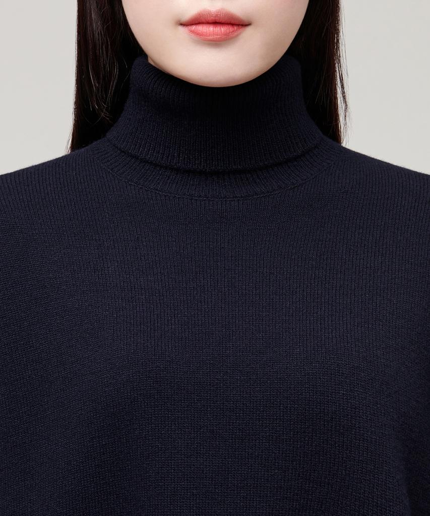MUSINSA STANDARD WOMAN Women'S Lambswool Relaxed Turtleneck Knit [Navy]