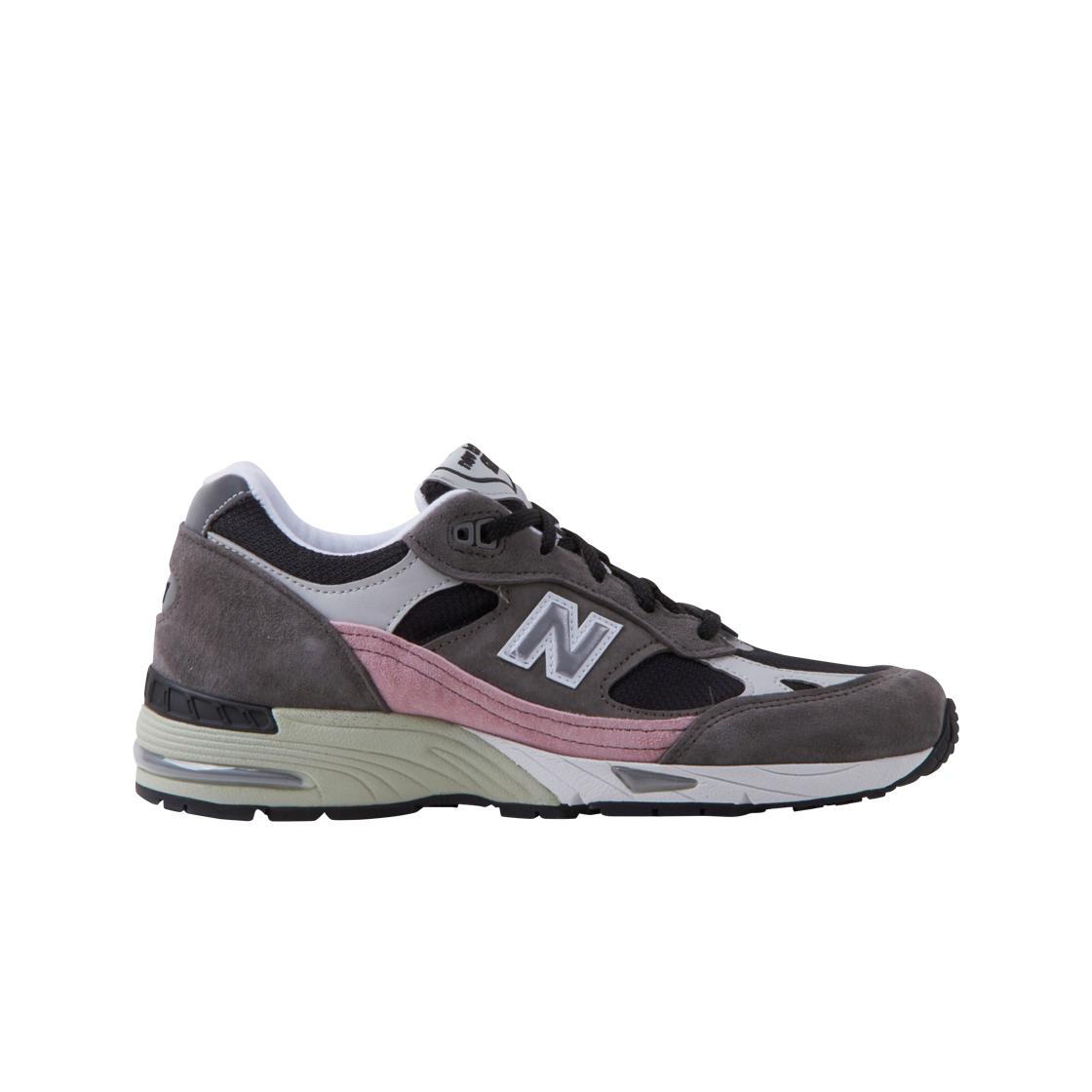 

Женские кроссовки New Balance 991 Made in UK Black Grey Rose W991KWG