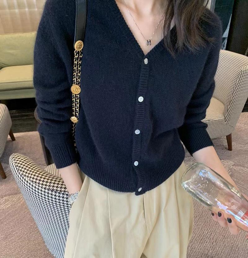 Autumn/Winter '23 Women's Korean V-Neck Pure Wool Cardigan Sweater