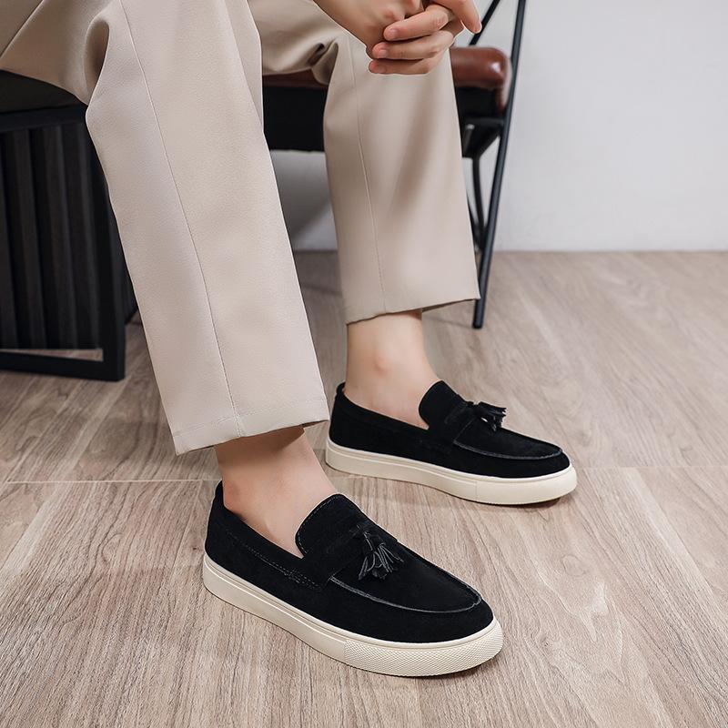 Men's shoes summer new casual single shoes cover feet soft sole light men's lazy one pedal casual men's board shoes