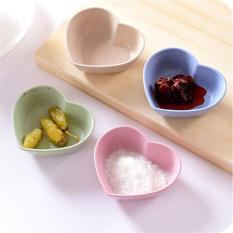 Dinnerware Mini Bowl Love Heart Shape Wheat Straw Bowls For Food Tableware Vinegar Seasoning Bowls Bargains Kitchen Supplies