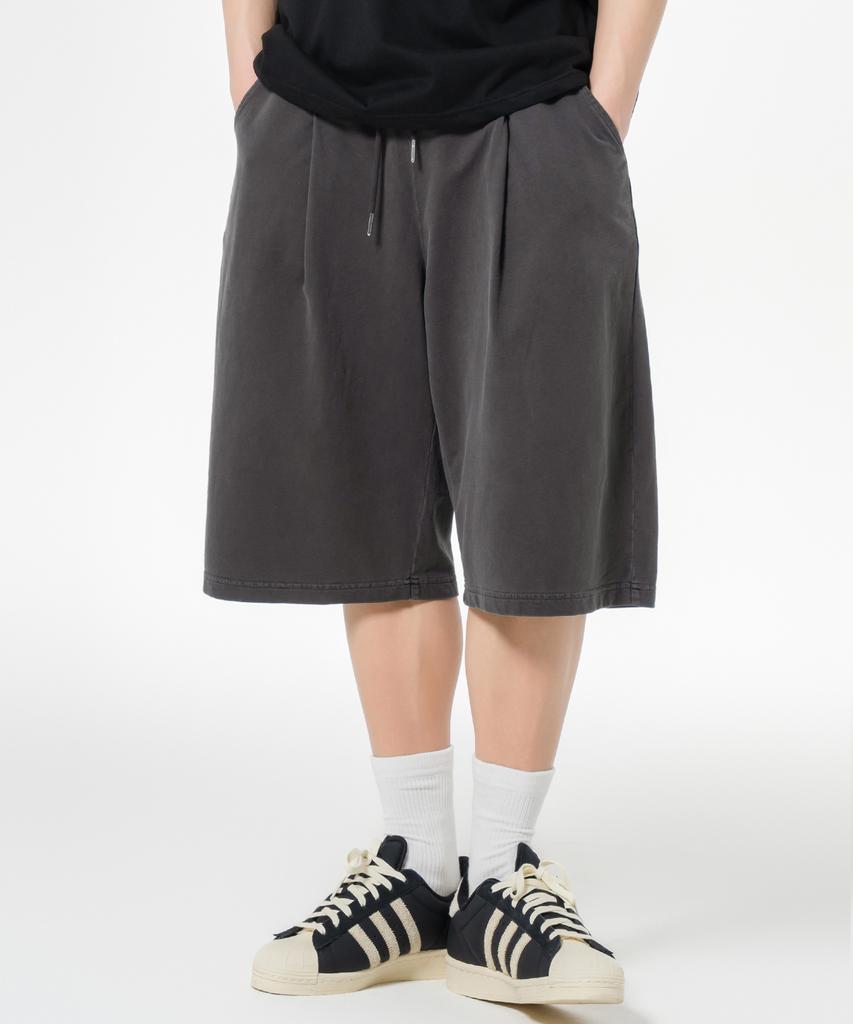 MOZMOZ Wide Single-Pleat Sweat Shorts Charcoal