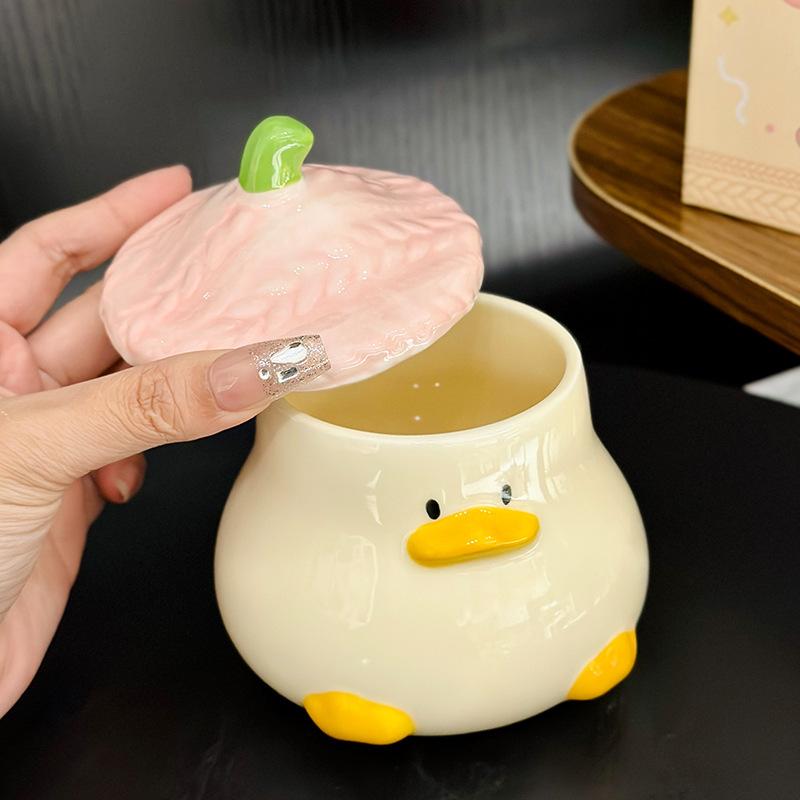 Cartoon Cute Duck Shaped Mug with Lid Cute Ceramic Water Cup Creative Office Coffee Cup Souvenir