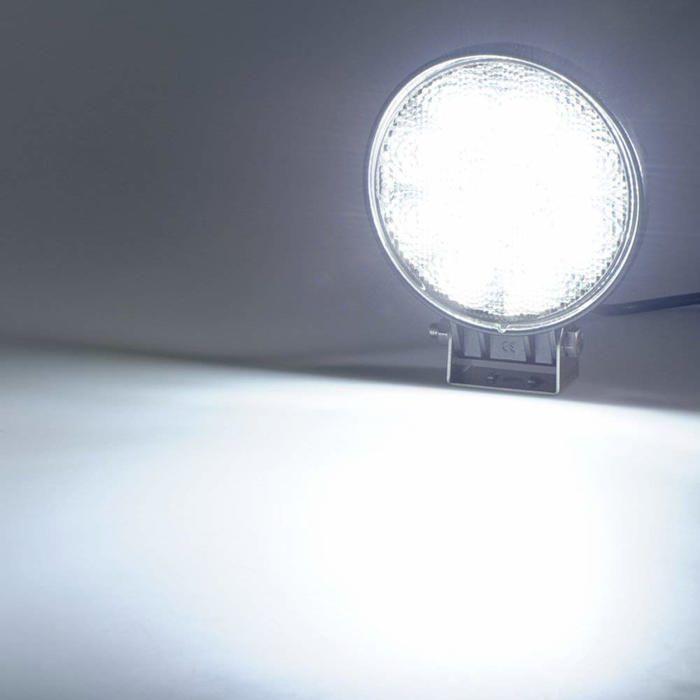 4 X 42W Phare de Travail à led, Projecteur Ronde 12V 24V Phares Longue Portee led IP67 Spot Flood Lumière de recul(4 PCS)