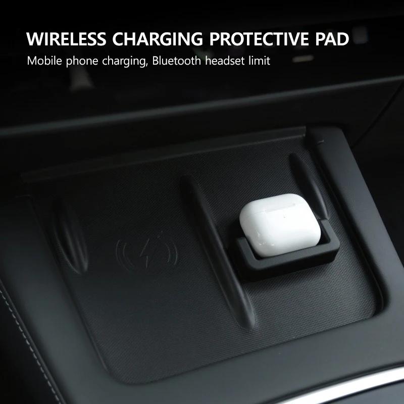 WinWay for Tesla Model Y 2025-2025 Model 3 2025-2025 Center Console Wireless Charging Anti-slip for Phone Earphone Charging