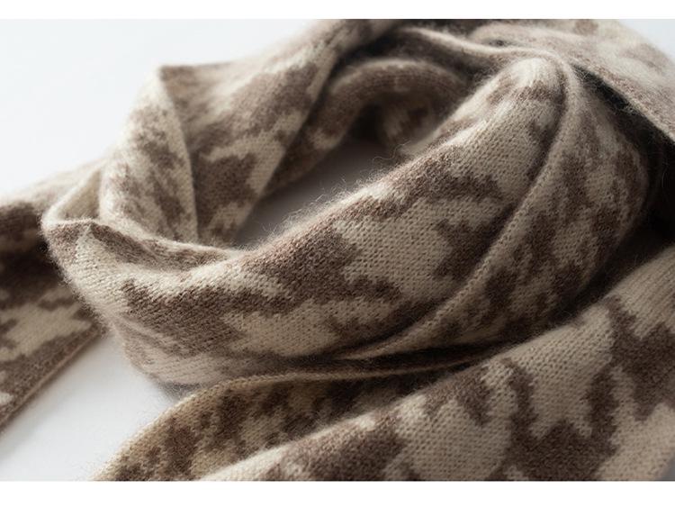 Unisex Korean Houndstooth Cashmere Scarf - Warm, Versatile Neck Warmer for Autumn/Winter