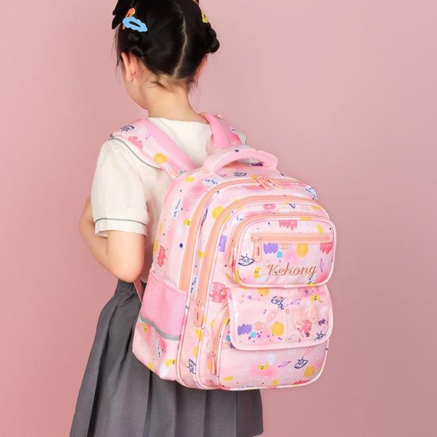 New Primary School Schoolbag Large Capacity Girls and Girls Cute Cartoon Spine Protection Children's Schoolbag