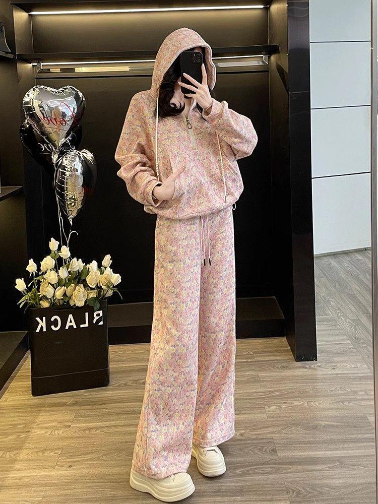 

Женский жаккардовый повседневный спортивный костюм: Комплект из двух предметов: толстовка и брюки широкого кроя для осени/зимы 2025. XL