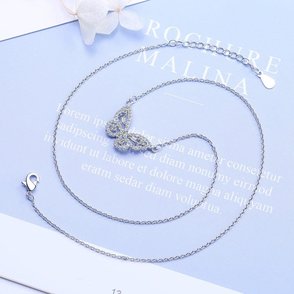 Small Fresh Sweet Flash Diamond Butterfly Necklace Female Short Collarbone Chain Necklace Valentine's Day Gifts Romantic Accessories