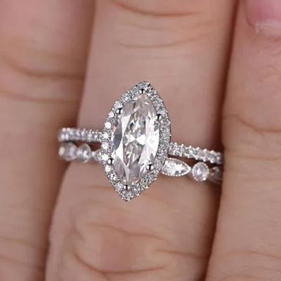 Huitan  Chic 2Pcs Set Rings Women for Wedding Accessories Marquise Cubic Zirconia Modern Fashion Female Rings Party Jewelry