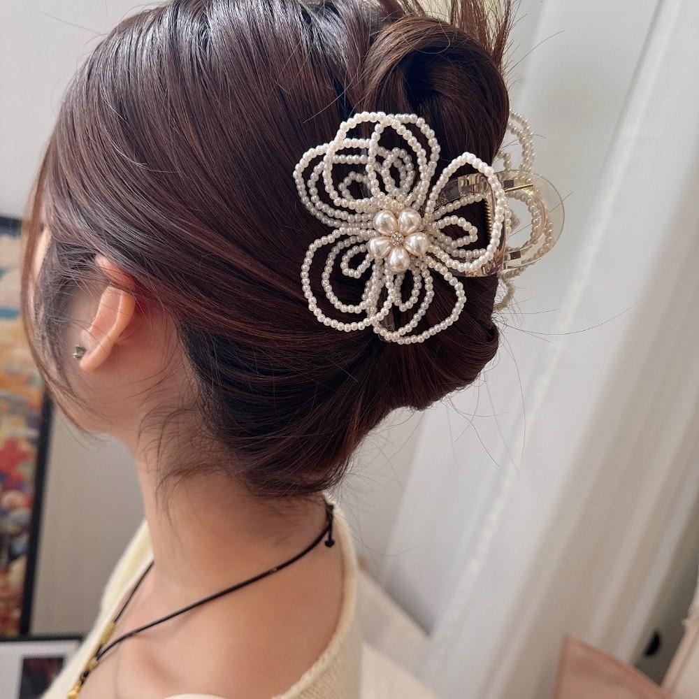 Waterproof Pearls Flower Shark Clip Elegant Sweet Grain-like Beads Hair Claw White Exquisite Handmade Beads Hairgrips for Gifts