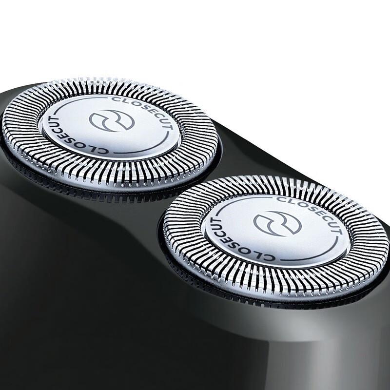 Philips PQ182/16 Electric Shaver CN plug (adapter included)