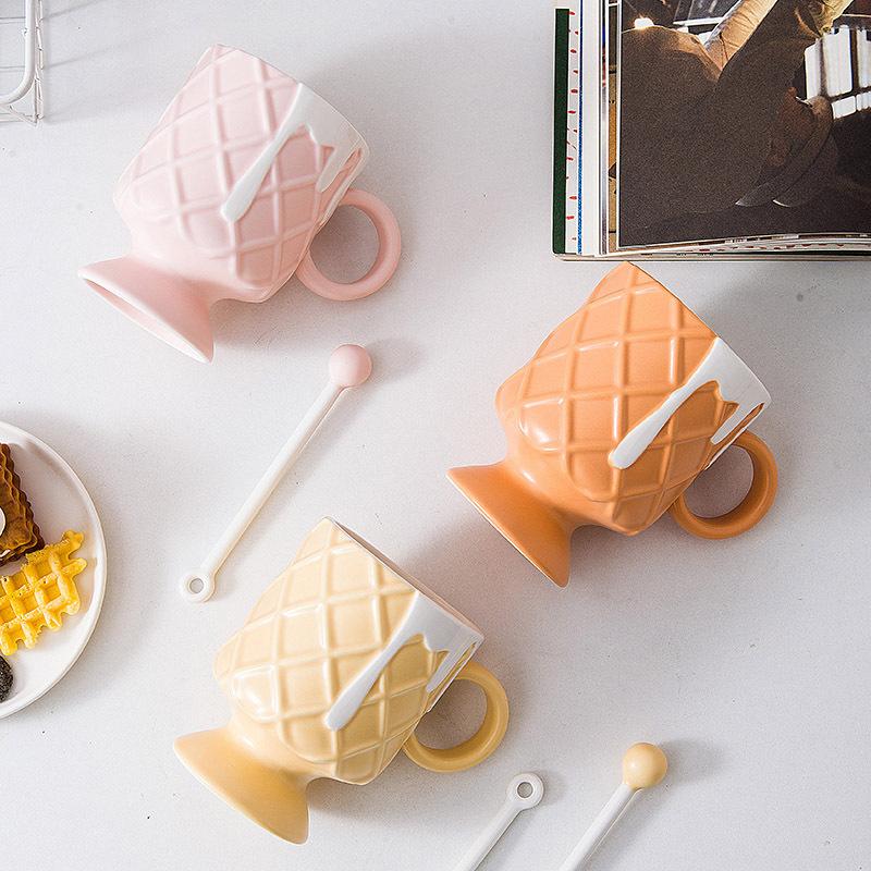 Cream Wind Tall Biscuits Ceramic Mug High Value with Stirring Spoon Coffee Cup Restaurant Household Drinking Cup