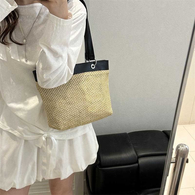 Retro straw bag handbag women's vacation beach style casual versatile niche shoulder bag
