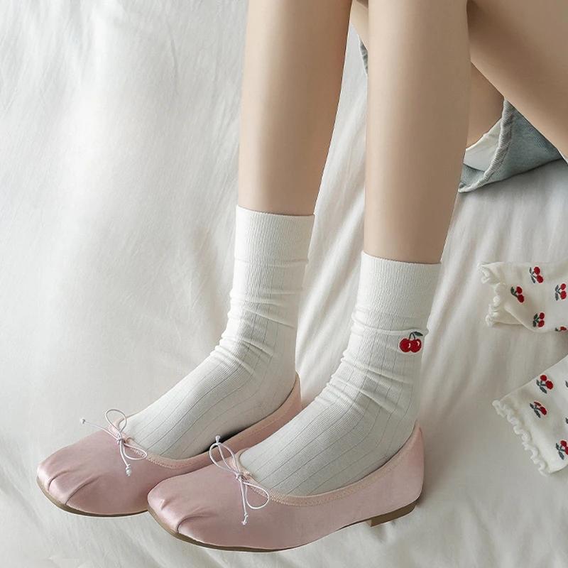 Embroidery Cherry Women Socks Japanese Fashion Knitted Cotton Black White Long Socks Women Sweet Girl Lolita Kawaii Ruffle Socks