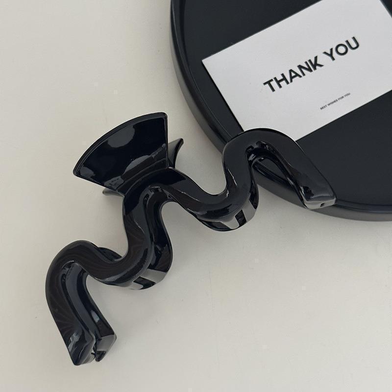 Exquisite Acrylic Claw Clip for Thick Hair - Large High-End Shark Hairpin