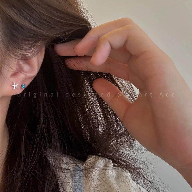 Female Exquisite Compact Mini Star Earrings