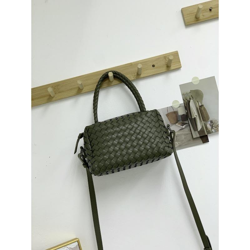New Woven Bag For Women Niche High-end Wine Red Hand-held Single Shoulder Crossbody Small Square Bag Camera Pillow Bag