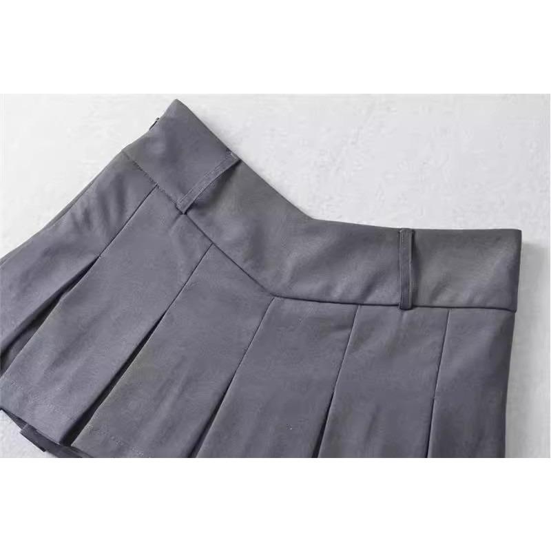 Summer Sexy Pure Desire Style V Waist Pleated Skirt High Waisted Slimming Academic Style Anti Exposure Skirt Trousers Short Skirt