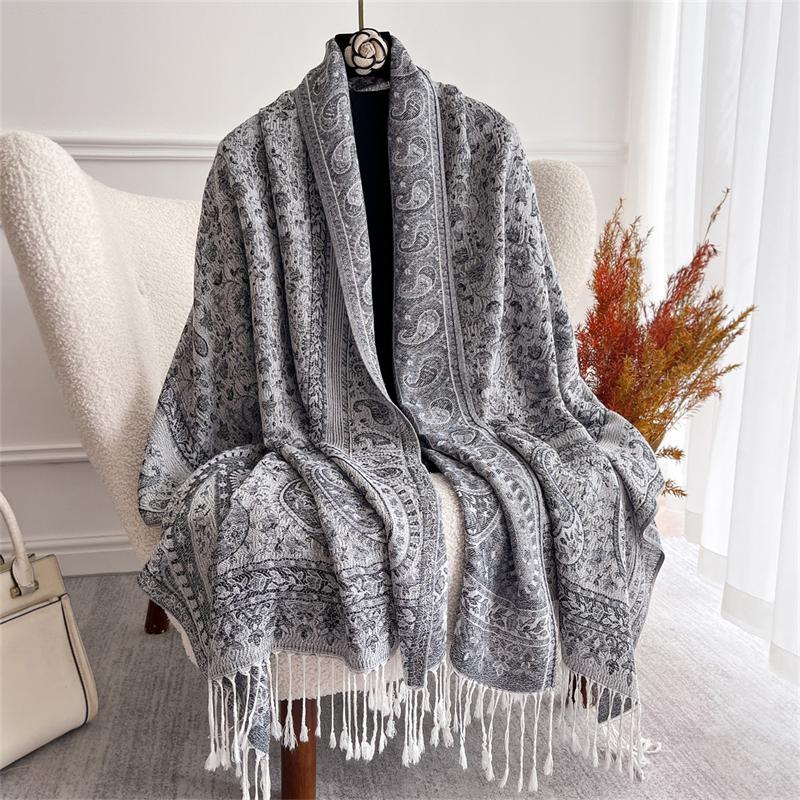 Women Paisley Scarf Cashmere Feeling Pashmina Shawls Tassel Hijab Head Wraps Femme Winter Scarves Foulard Bufanda