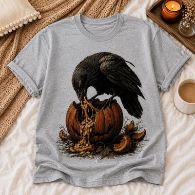 Raven Pumpkin Halloween T-Shirt – Gothic Crow Autumn Graphic Tee