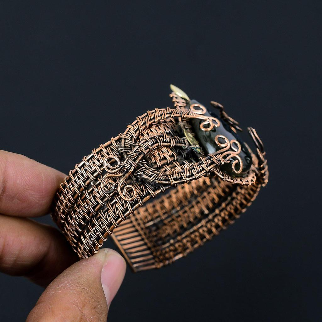Lavish Labradorite Gemstone Handmade Copper Wire Wrap Jewelry Adjustable Bracelet For Her