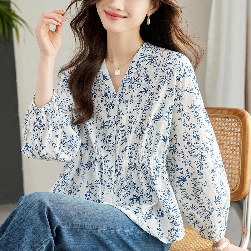 

New Spring Pure Cotton Long-sleeved Shirt with Unique Chinese Style Blue and White Porcelain Shirt for Women M