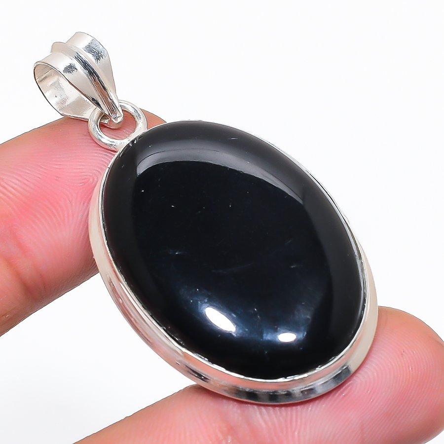 

Натуральный черный оникс, ювелирный кулон из стерлингового серебра 925 пробы 2,01 AP-14132