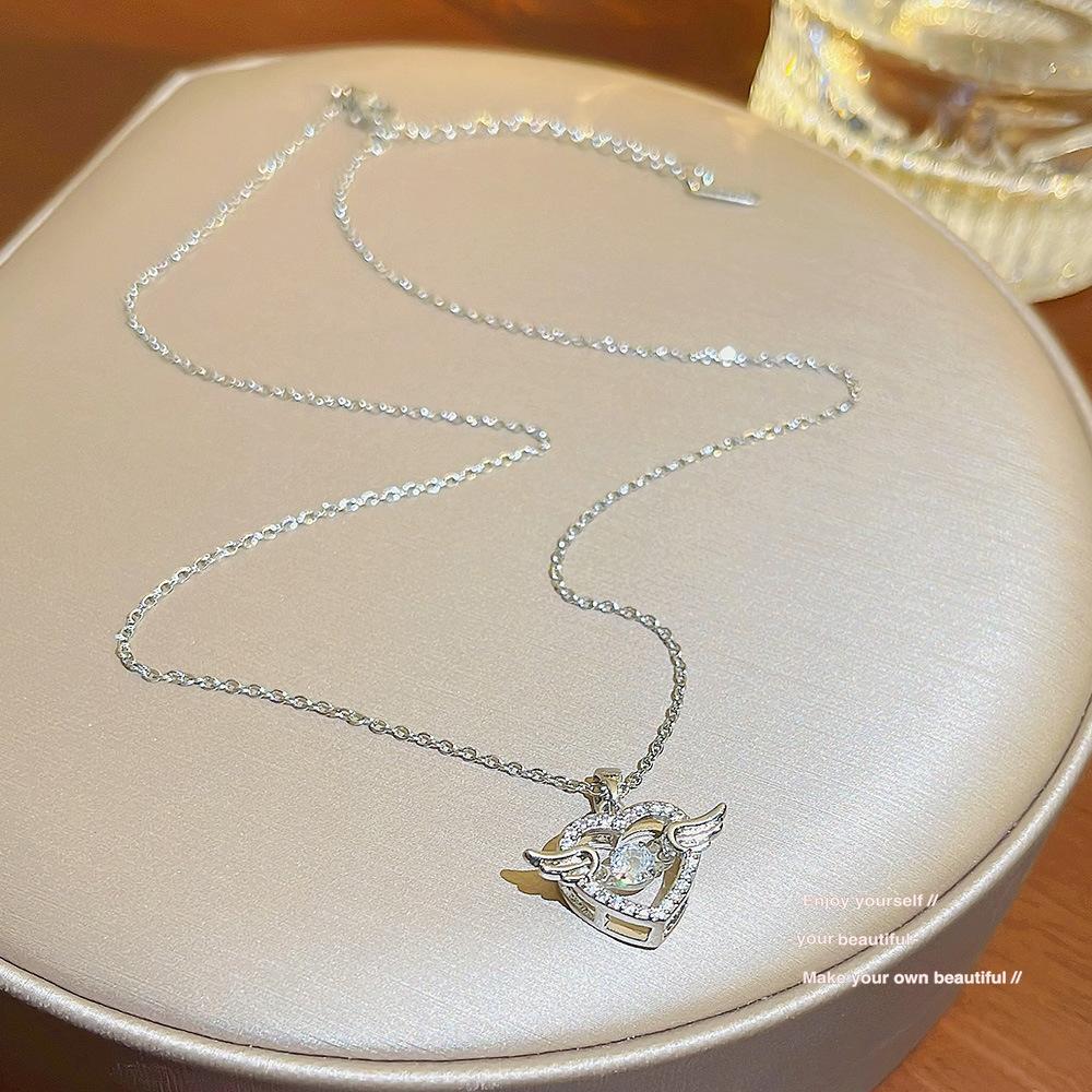 Smart angel necklace jewelry girl niche inlaid zircon love pendant light luxury exquisite titanium clavicle chain.