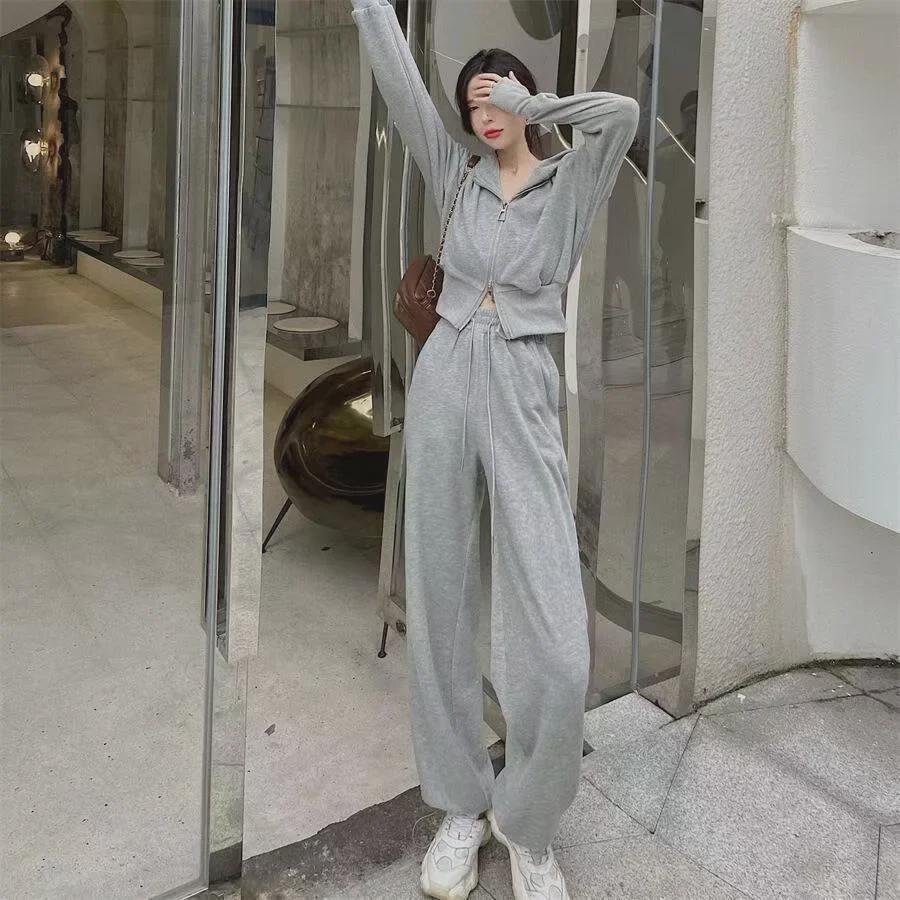 Toamna 2024, haine casual coreene pentru femei, din două piese: Pulover cu fermoar și pantaloni cu croi larg