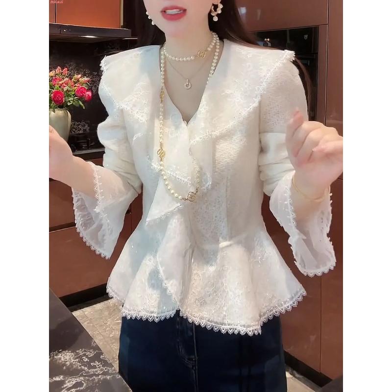 

Lace Ruffle Bell Sleeve Women s New Autumn Design Fashionable Top L білий