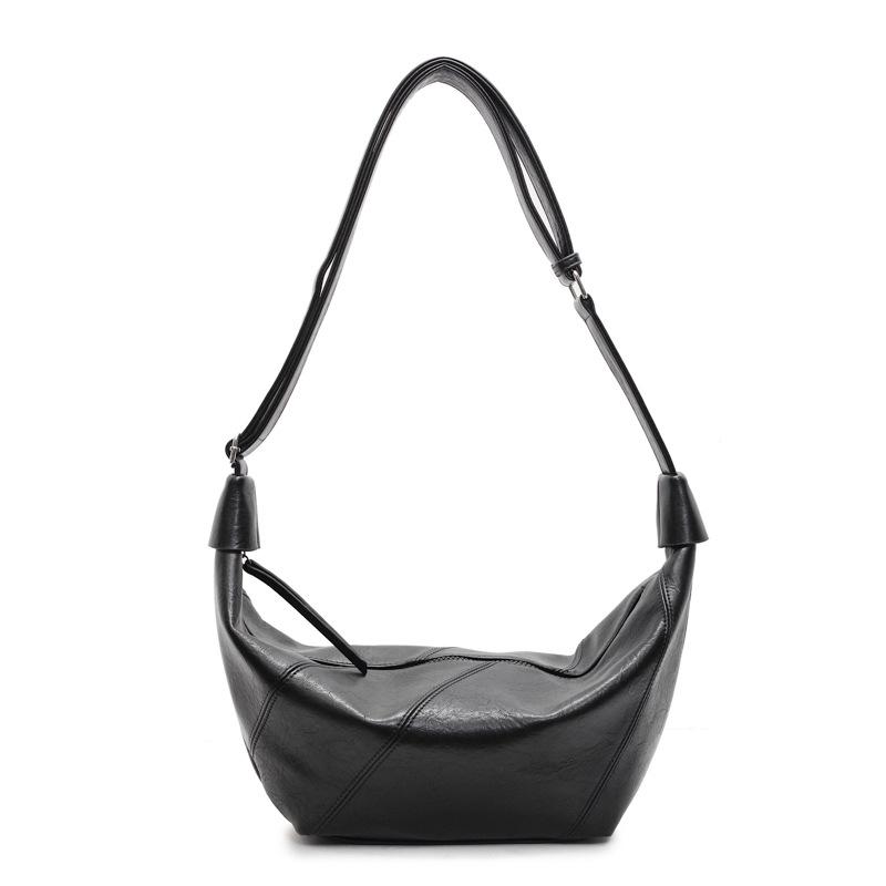 Women's bag solid color dumpling bag 2025 new retro large capacity portable shoulder messenger bag tide