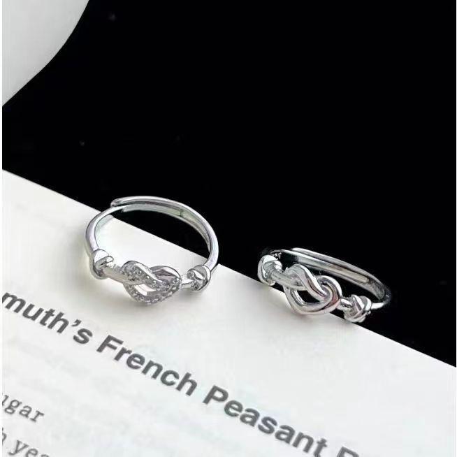 Entwined Love Zircon Ring: Elegant Design for Couples
