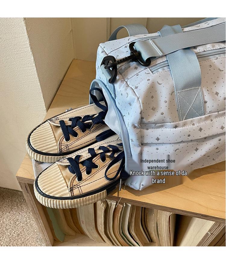 Star Travel Large Capacity Lightweight Business Trip Bag with Wet/Dry Separation for Sports and Yoga.