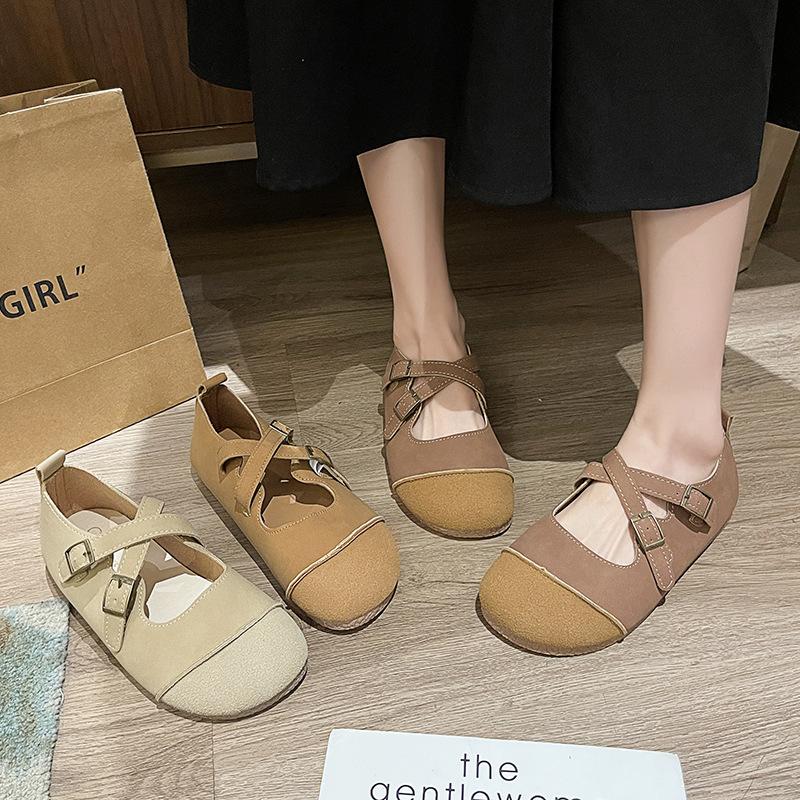 Flat-soled Beanie Shoes Women's 2025 Spring and Summer New Retro Mary Jane Women's Shoes Grandma Shoes Ugly and Cute One-pedal Single Shoes