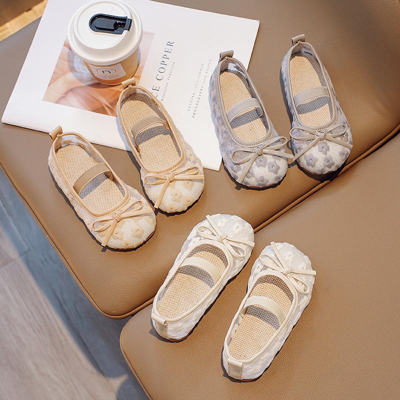 Girl Shoe Fashion Lace Shoe New Chinese Retro Kid Shoe 2025 Summer New Princess Shoe Embroidery Women Shoes Elegant Linen Shoes