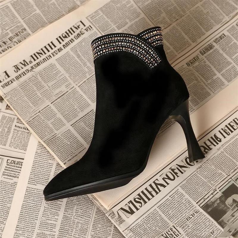 Comfortable high-heeled boots, bright diamond matte fine-heeled short boots, new thick-heeled temperament suede leather shoes