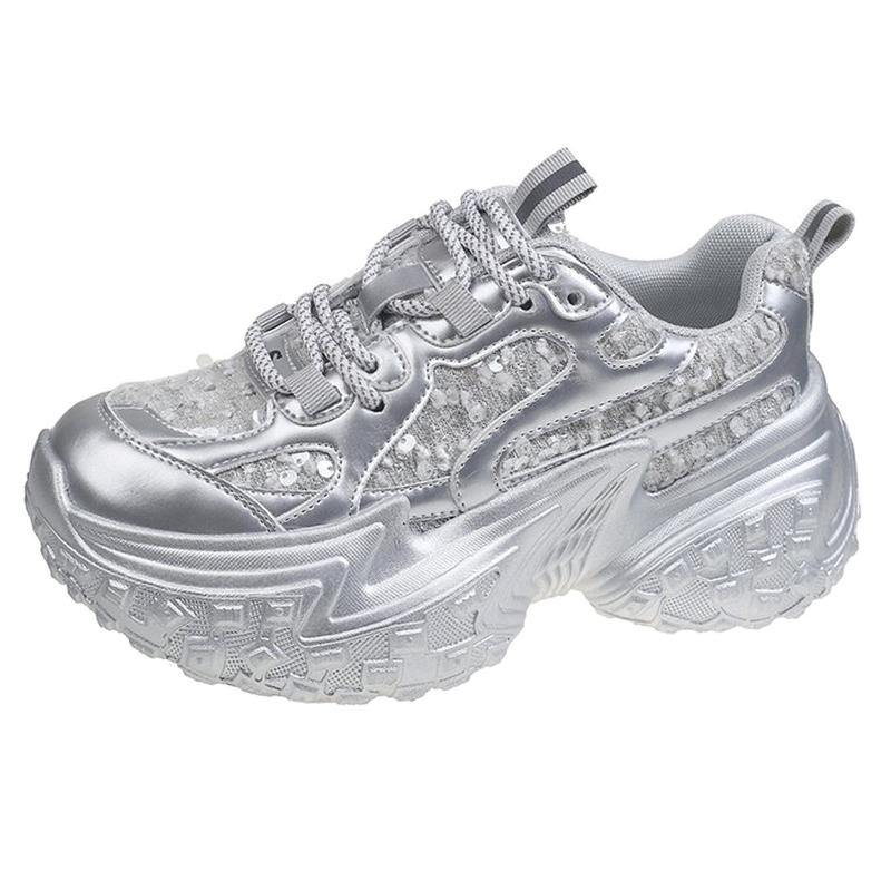 

Новые женские кроссовки на толстой подошве с блестящим дизайном, повседневная обувь в ретро-версии на шнуровке, женские вулканизированные туфли 40 серебряный