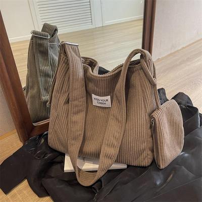 Fashion Versatile Shoulder Bag College Wind Commuting Corduroy Square Bag Women Large Capacity Leisure Portable Crossbody Bag CLE