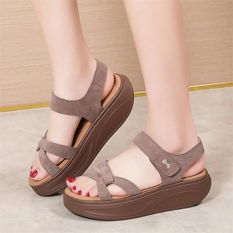 2024 Women Summer Platform Sandals Women Slipper Ladies Wedges Shoes Open Toe Thick Bottom Ladies Casual Flats Beach Shoes