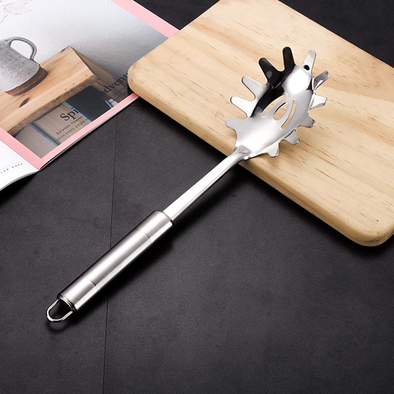 Stainless Steel Kitchen Utensil Set - Frying Spatula, Wok Spatula, Soup Ladle, Slotted Spoon.
