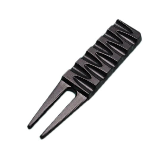 

Divot Tool Professional High Hardness Zinc Alloy Creative Chocolate Shape Golf Divot Repair Pitch Tool for Outdoor чорний