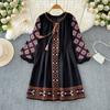 Bohemsk Kjole Dame 2024 O-hals Etnisk Stil Broderi A-linje Vestidos Retro Fransk Chic Folder Kjoler Sommer Dropshipping