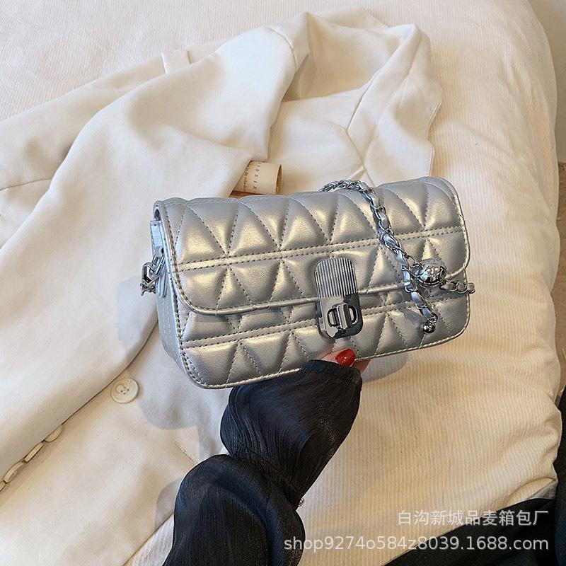 

Manufacturer women s bag new urban diamond lattice chain small square bag fashionable crossbody trendy temperament shoulder bag серебряный