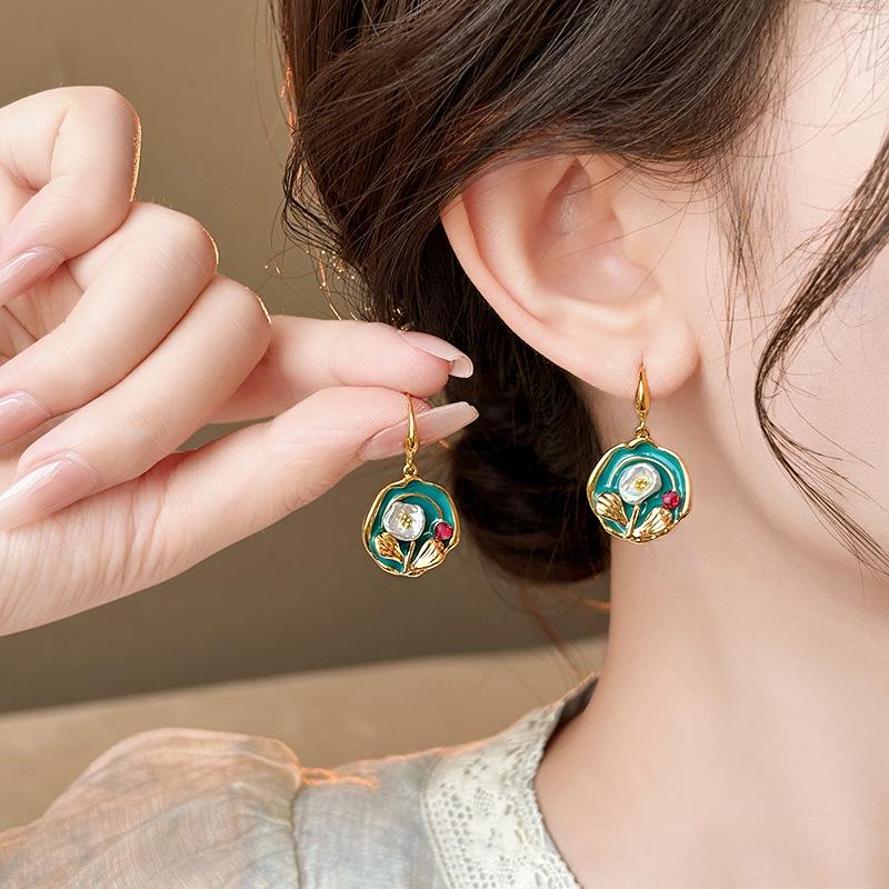 Silbernadel Süßwasserperlen Blumenohrringe - Retro-Design, Leichter Luxusschmuck für Frauen