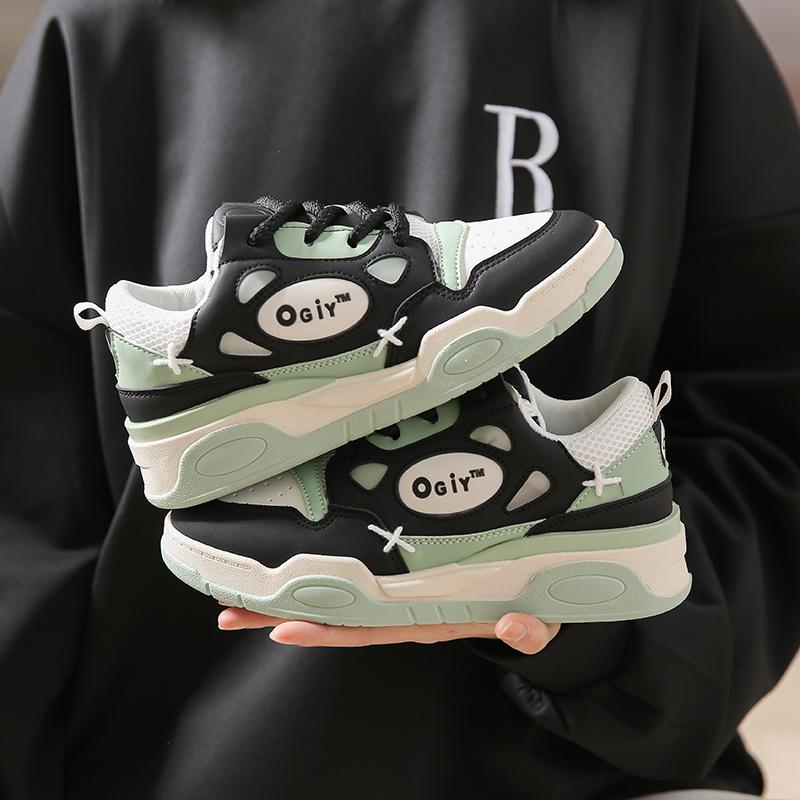 Fashion Black Platform Sneakers Woman Pu Leather Design Low Top Skateboarding Shoes For Women Outdoor Thick Sole Sports Shoes Lace Up