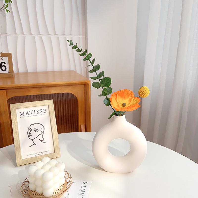 Green Plants Ceramic Vase with Hanging Bells and Artificial Flowers - Home Decoration Props